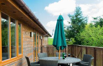 Kingfisher Lodge With Hot Tub Near Cupar, Fife - Foto 3