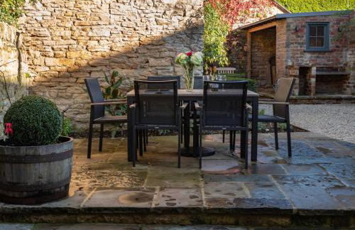 Beautiful grade 2 listed cotswold Stone Cottage - Foto 72
