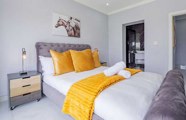 Gemmell Place by HostAgents - Photo 10