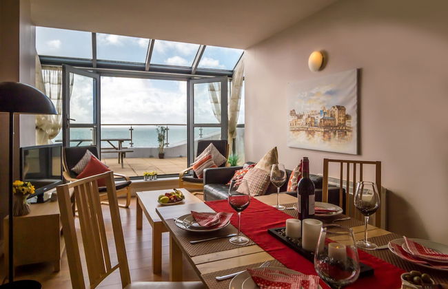 Galway Bay Sea View Apartments - Photo 53