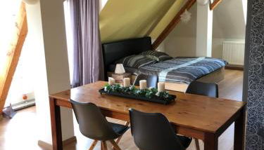 Maisonette Wohnung mit Blick über die Stadt - Foto 2