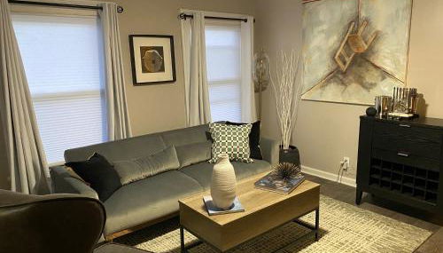 Wooster Square Gems - Photo 1