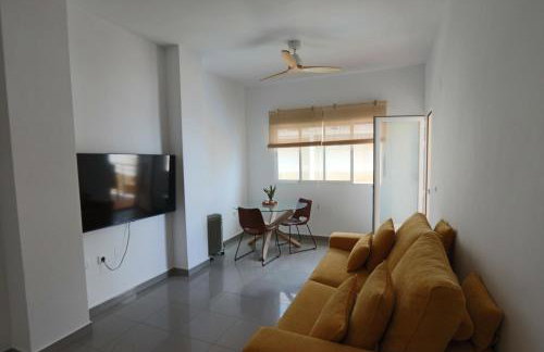 Castell Beach - Sea front - parking - swimming pool - Foto 5