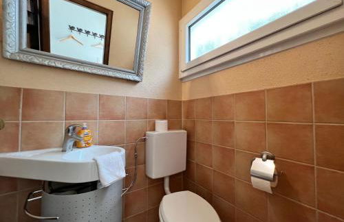 Ferienhaus Wellnesshütte mit Außenwhirlpool und herrlichem See-und Alpenblick - Foto 15