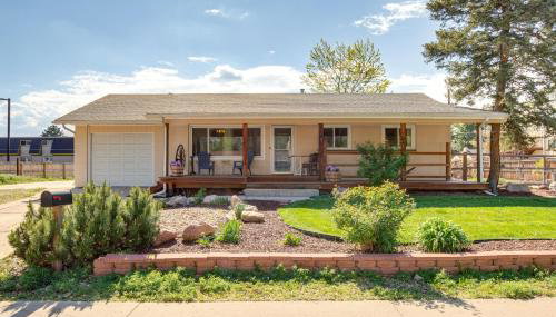 Near Shops and Eats Elegant Home in Wheat Ridge! - Foto 3