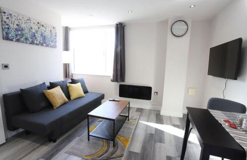 Birmingham NECAirport Interchange shortstay homebase - Foto 80