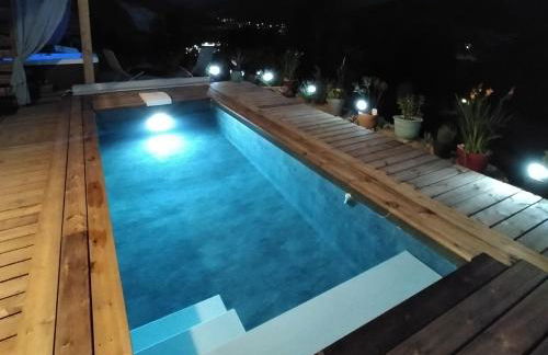 Au chalet de JO avec accès à l'espace piscine et jacuzzi - Foto 62