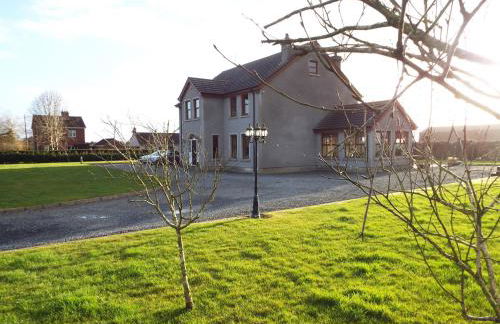 Knockalla luxury property with hot tub suitable for families - Foto 32