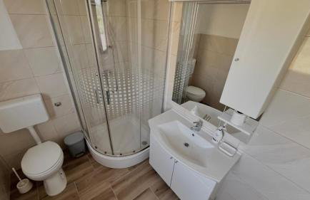 Stone & Sun Retreat with Private Pool - Foto 5