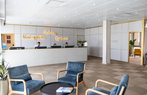 Ramada Hotel & Suites by Wyndham Costa del Sol - Foto 132