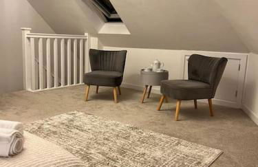 Corner House- hot tub and outdoor fireplace - Foto 36