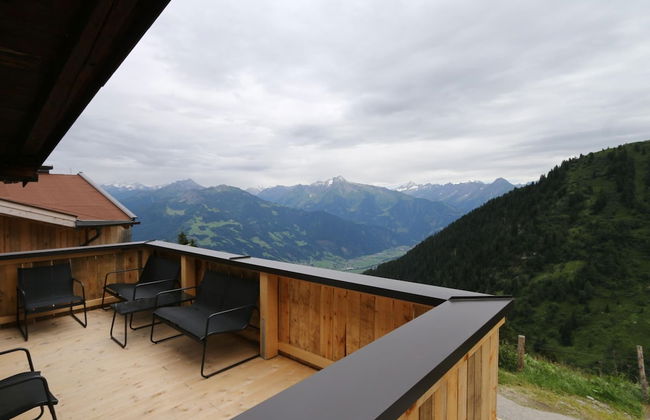 New Holiday Home on the Alm With Terrace and Balcony - Foto 22
