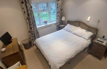 Beautiful Modern Cottage in Beaconsfield 3 bed - Foto 8