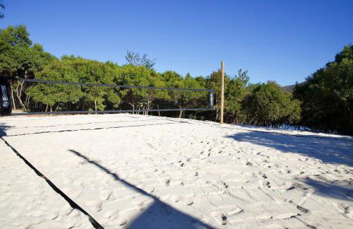Refúgio na Lapinha com dois chalés, ideais para casal, família ou pequeno grupo de amigos, com acesso privativo à lagoa, caiaques e quadra de beach tennis - Foto 15