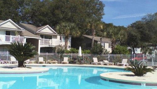 E10 comfortable and neat 2 bedroom 2 bath - Foto 1