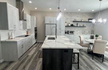 Beautiful New construction home - New Pool & Spa! - Foto 22