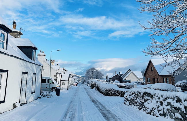 Traditional Highland Cottage Near Loch Ness-sleeps 6 - Foto 49