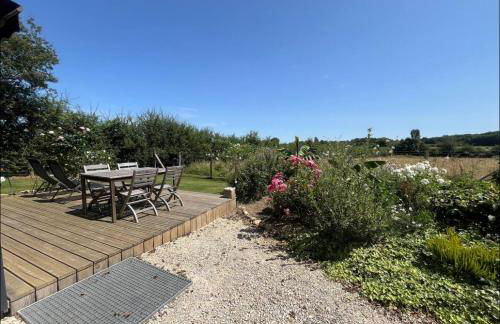 Chalet au calme avec terrasse sur belle propriété - Foto 32