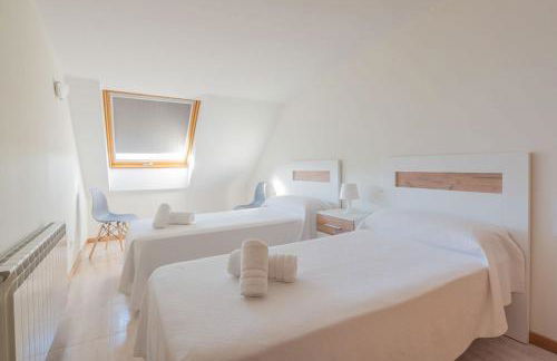 Primera Linea de Playa Samil Costa con Garaje Incluido - Foto 23