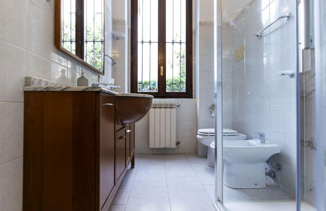 Erba 6 in Baranzate With 1 Bedrooms and 1 Bathrooms - Foto 32