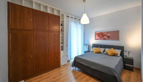 Dodo House - Photo 3, wardrobe