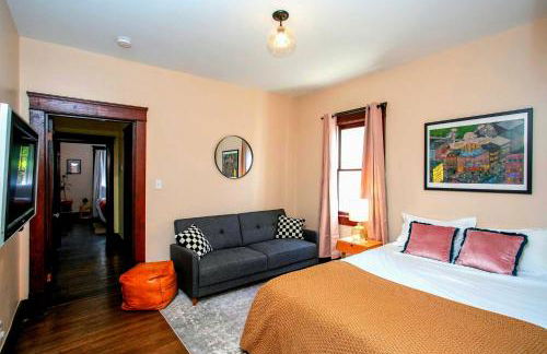 Bright Bungalow in Hip East Nashville Walk to 5 Points - Only 2 miles to Downtown - Foto 29