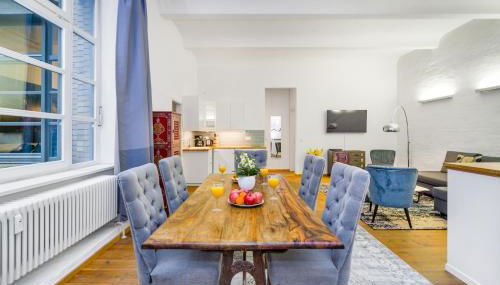 The Melchior, Luxury Industry Loft in Mitte, group & family friendly, 2 bath rooms, big dining table, ideal for 4 - 6 Guests - Foto 3
