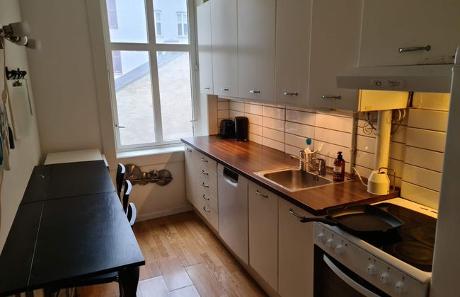 S12 2nd Floor Room in Elegant Apartment - Foto 12