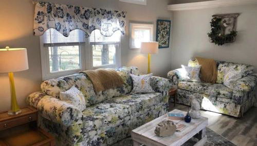 Morning Dove - Hidden Brookside Cottage in the Woods - Hot Tub - Fire Pit - Pet-Friendly - Seneca & Keuka Wine Trails - Foto 5