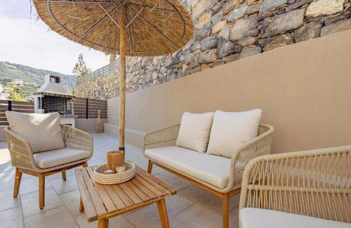 Seaside Breeze Villa - Beachfront, Private Pool, BBQ - Foto 4