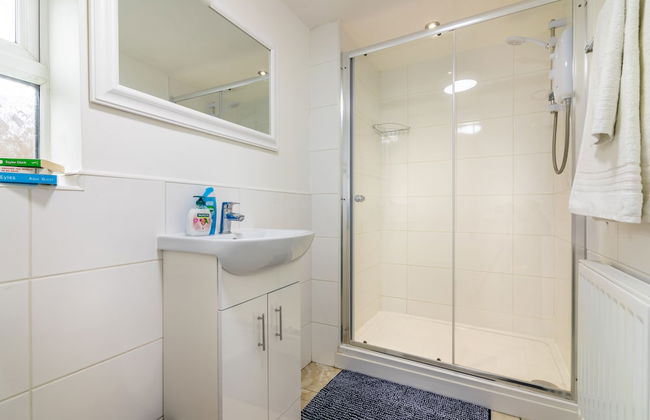 Platform Fishing Quarter Apartments - Foto 9