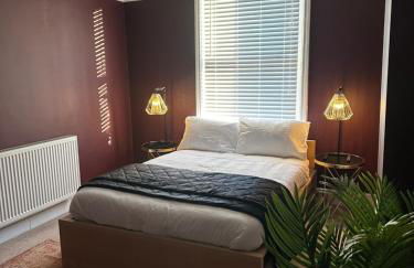 Charming city home free parking - Photo 8