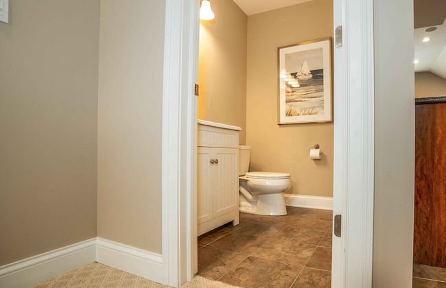 Island Getaway on Delavan Lake - Photo 26