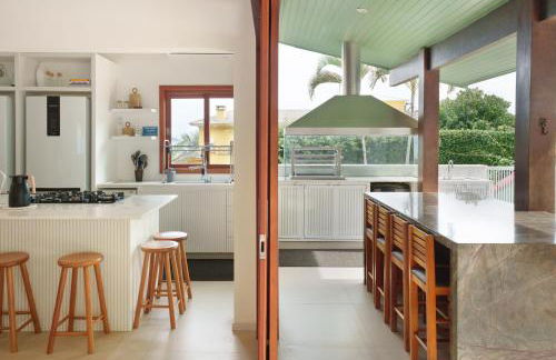 Casa Varanda Guaecá Pet Friendly, Heated Pool - Foto 25