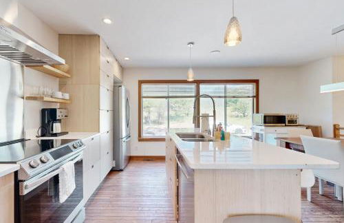 Evelyn's River Front Retreat - Foto 11