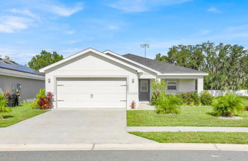 3BR House with Backyard & access to Auburndale Trail - Foto 1