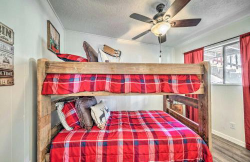 Unique and Modern Alto Home with Private Hot Tub! - Foto 25