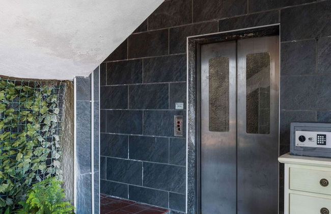 Residential Complex With Panoramic Views and Pool - Foto 1