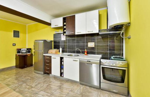 Awesome Home In Donja Zelina With Wifi - Foto 6