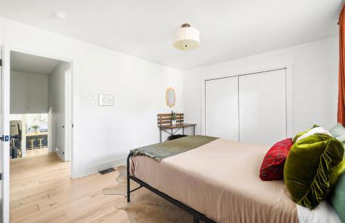 San Marcos 5BR Retreat with Pool Near TXST - Foto 32