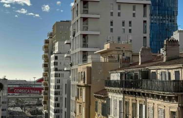 Appartement T3 Traversant 53m2 Marseille vue mer - Foto 17