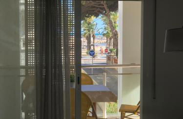 SOLIMAR 10 SALOU Solo FAMILIAS con Parking y piscina - Foto 48