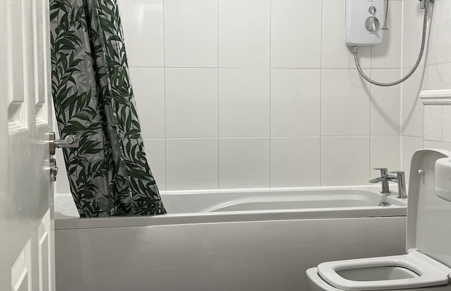 Impeccable 2-bed Apartment in Erith - Foto 9