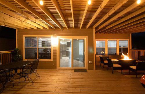 Cozy Home - Self Check-In w/Spacious Deck - Foto 15