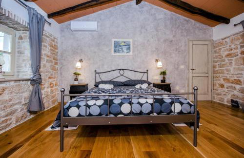 Exclusive Villa Tomani with Private Pool - Foto 19