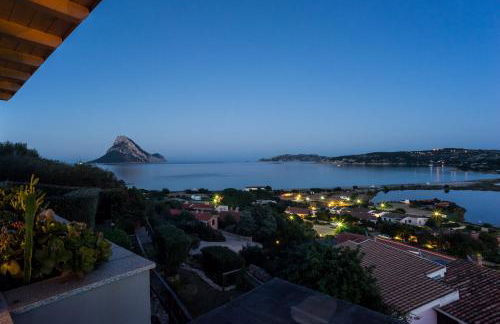 The houses of rising sun with a stunning sea view - Foto 23