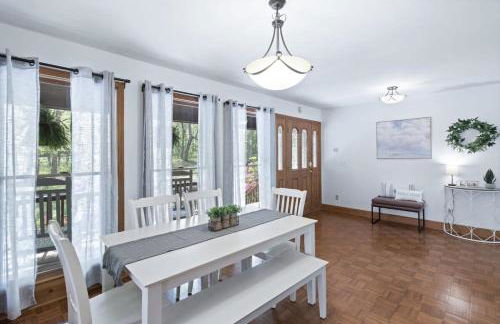 Wooded Retreat with game area and hot tub - Foto 27