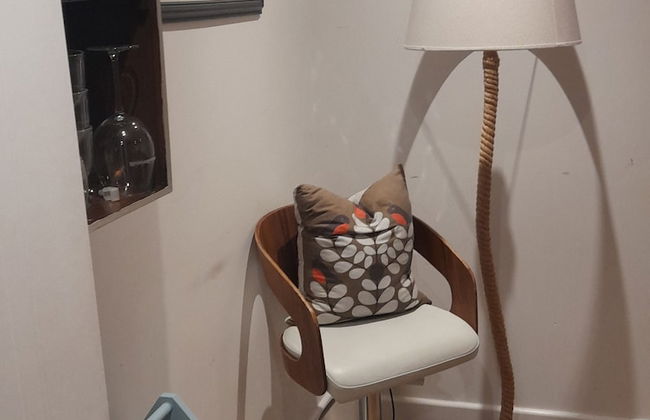 Marina View, South Facing Balcony Sunny Apartment - Foto 9