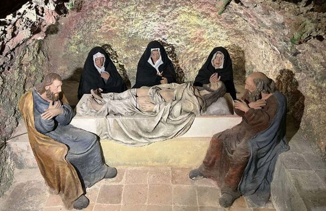 Visita guiada por el Museo Parroquial y la Cueva de los Judíos - Foto 4