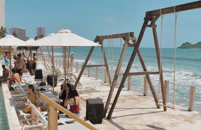 Shekinah Beach Club - Photo 5